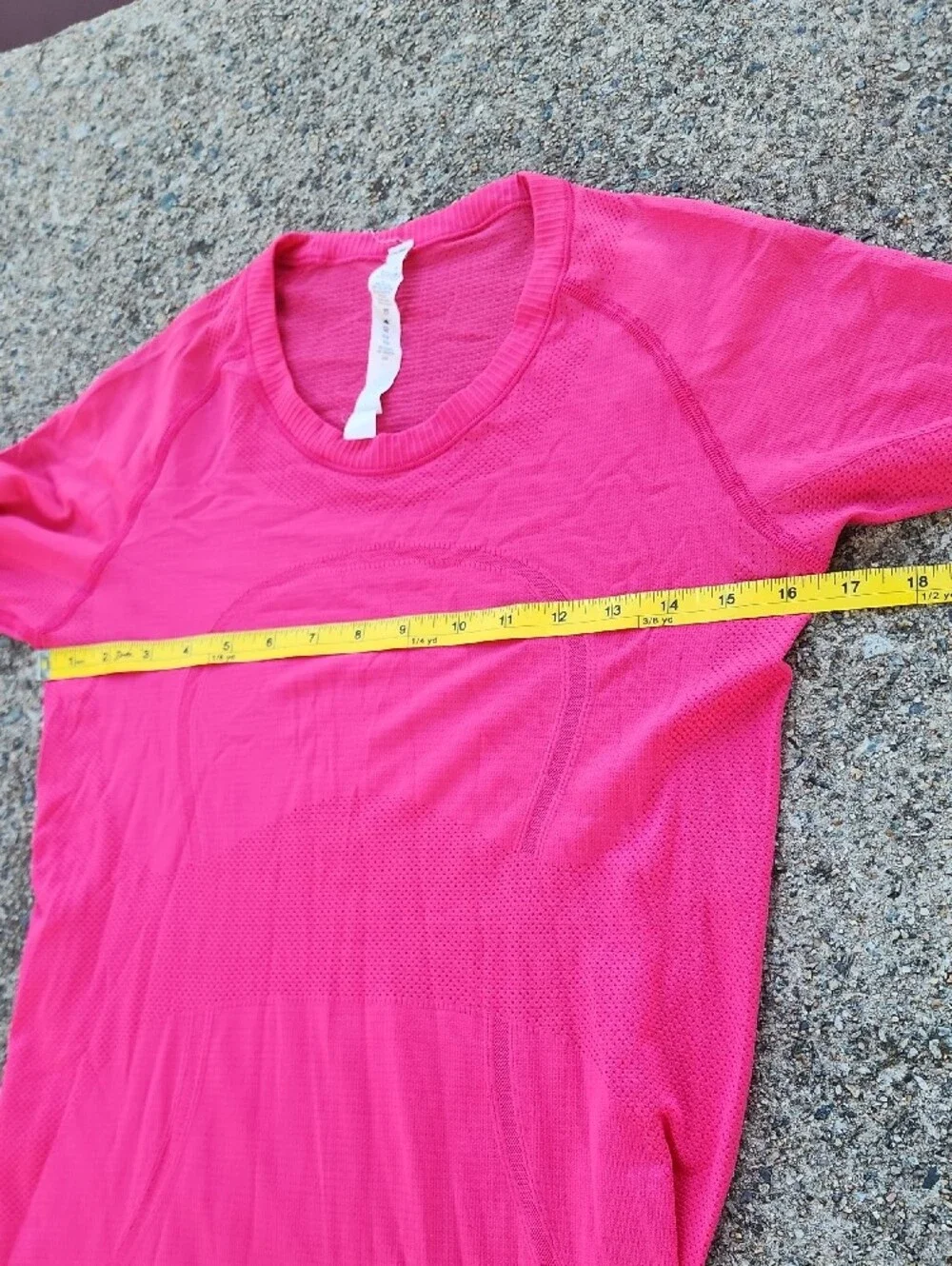 lululemon athletica Swiftly Tech Hot Pink Performance Long Sleeve Top size 8